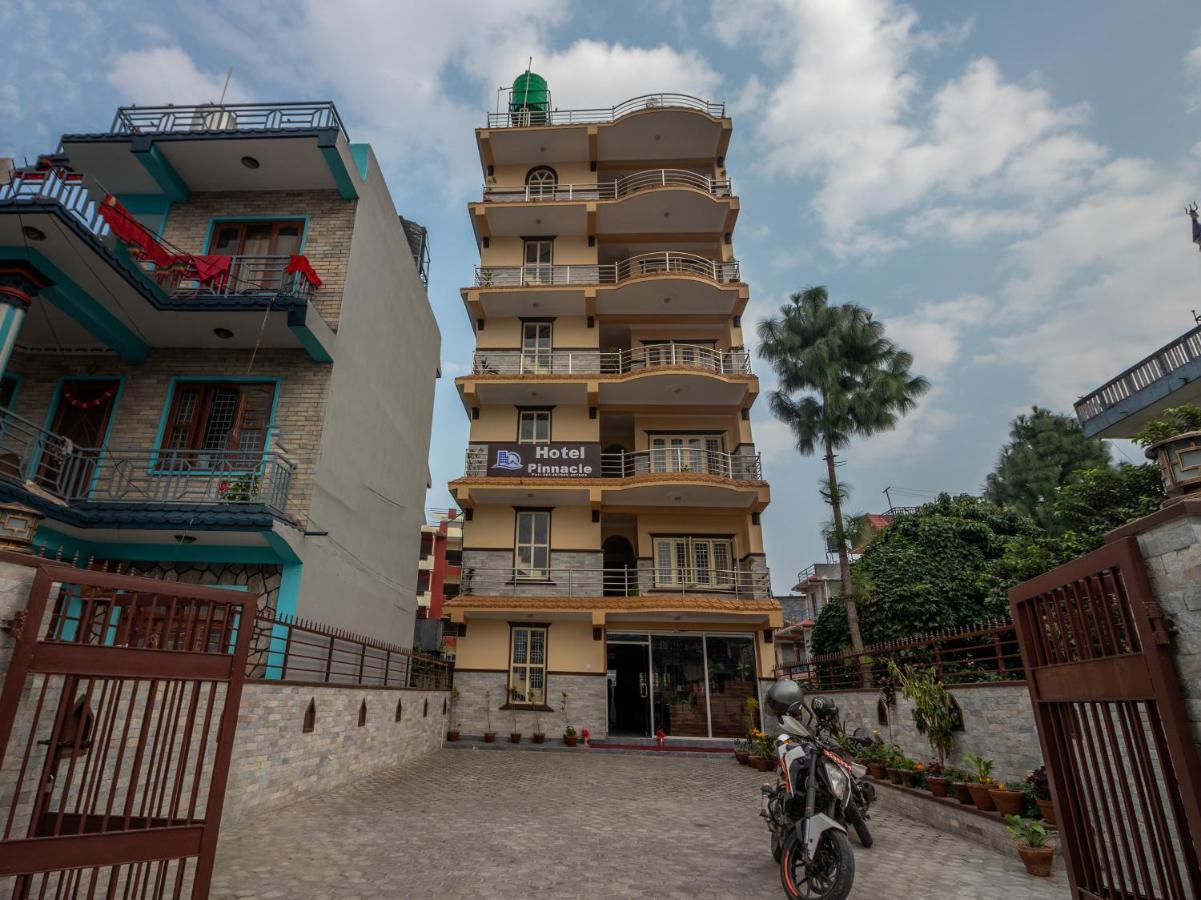 Oyo 253 Hotel Pinnacle Pokhara Exterior photo